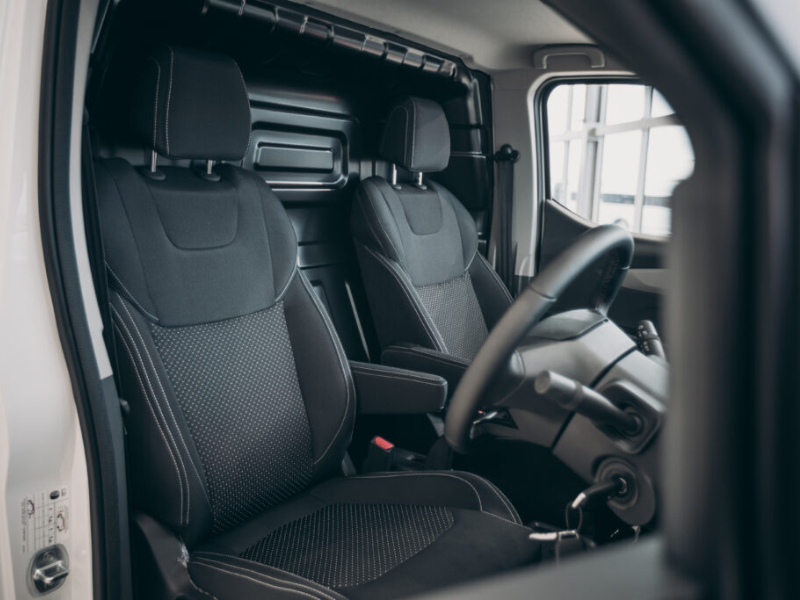 MAXUS E DELIVER 3 L1 ELECTRIC 90kW H1 Van 50.2kWh Auto